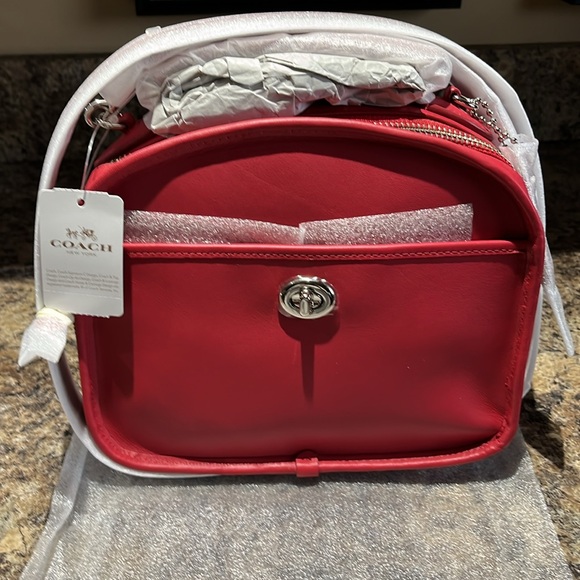 Coach Retro Lunch Pail Crossbody Bag In True Red - Picture 3 of 9
